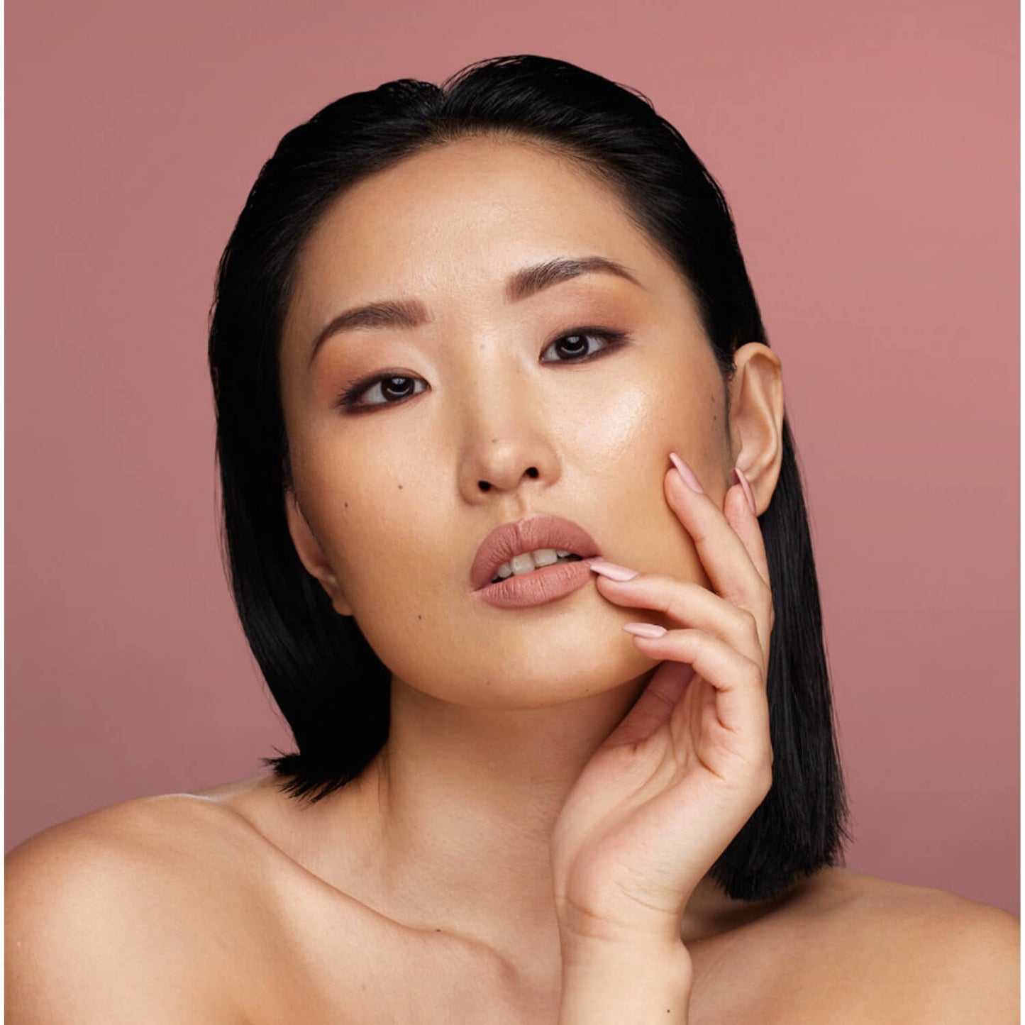 Huda Beauty Liquid Matte Lipstick - Wifey